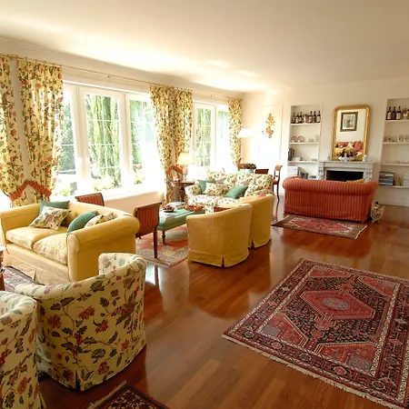 マリニョッレ ルレ アンド チャルメ レジデンツァ デポカ